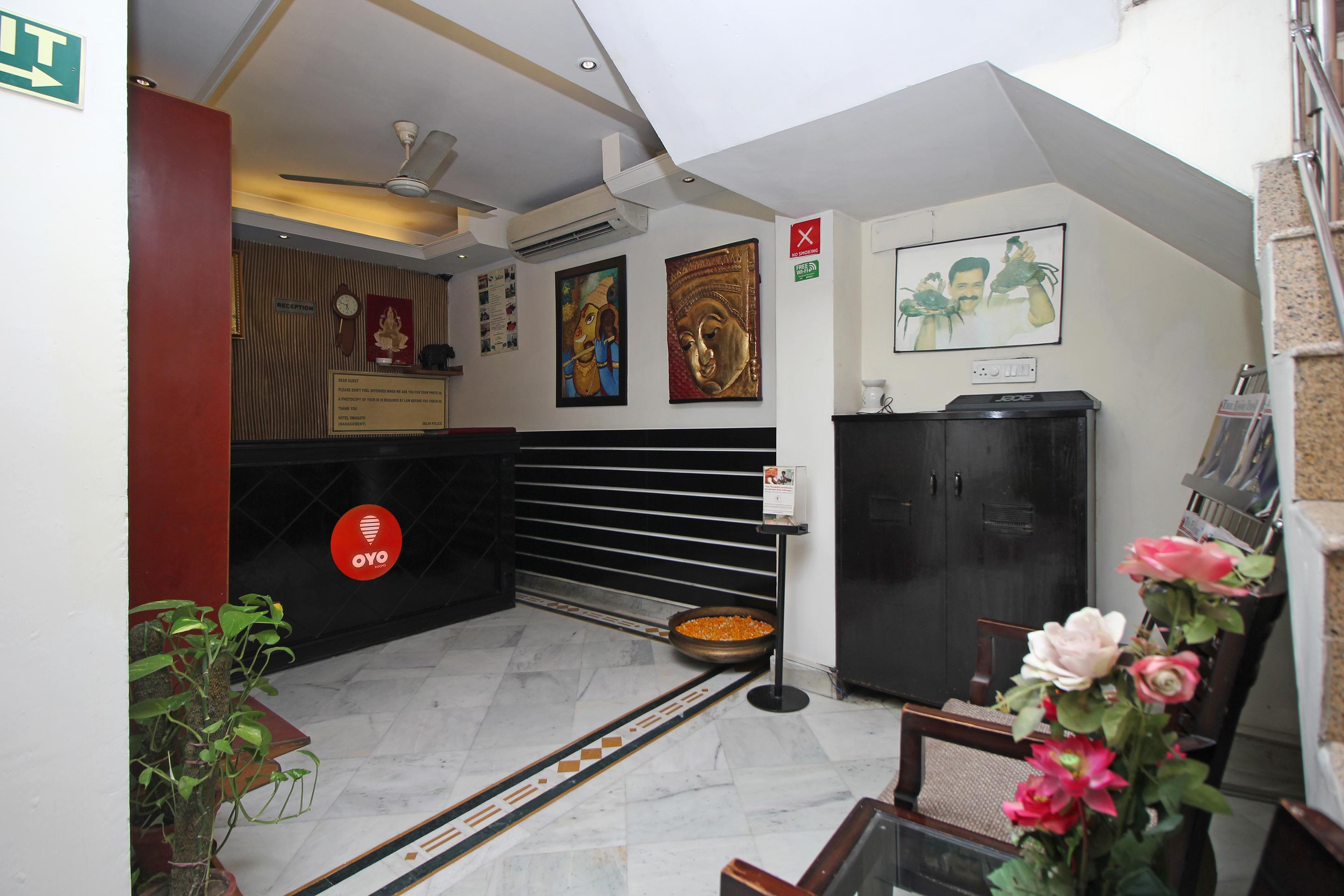 Oyo 5915 Hotel Swagath Нью-Дели Экстерьер фото